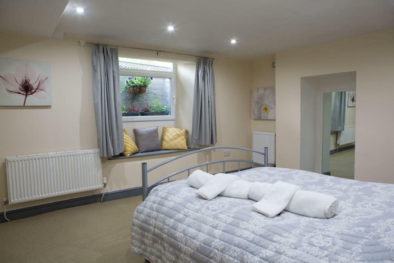 The Old At Plover Lindley Appartamento Huddersfield